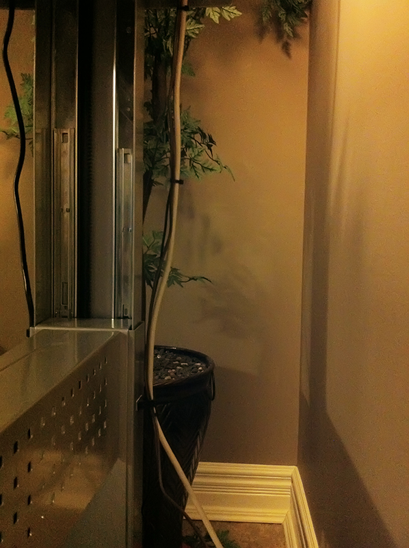 Power cables (routing)